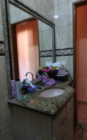 Casa à venda com 200m², 3 quartos e 6 vagasBanheiro Social