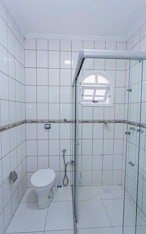 Casa para alugar com 180m², 2 quartos e 2 vagasBanheiro suite