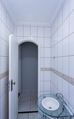 Casa para alugar com 180m², 2 quartos e 2 vagasLavabo