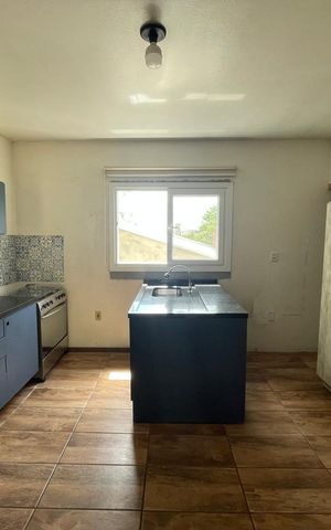 Casa à venda com 103m², 3 quartos e 1 vaga Casa à venda com 103m², 3 quartos e 1 vagaCozinha