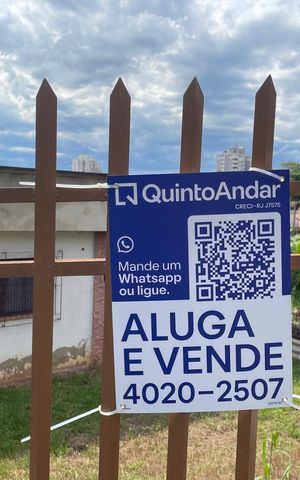 Casa à venda com 103m², 3 quartos e 1 vaga Casa à venda com 103m², 3 quartos e 1 vagaPlaca instalada em 16/12/2025 Código QXFM-95
