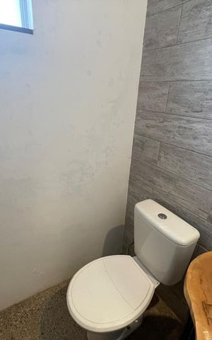 Casa à venda com 103m², 3 quartos e 1 vaga Casa à venda com 103m², 3 quartos e 1 vagaLavabo