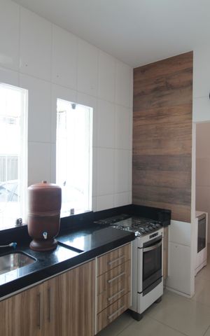 Casa para alugar com 200m², 3 quartos e 2 vagasCozinha