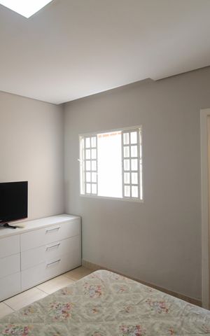 Casa para alugar com 200m², 3 quartos e 2 vagasSuite