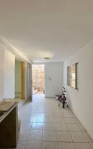 Casa à venda com 283m², 4 quartos e 4 vagasCasa 2