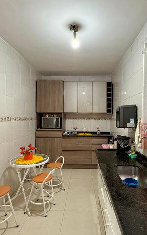 Casa à venda com 283m², 4 quartos e 4 vagasCozinha 
