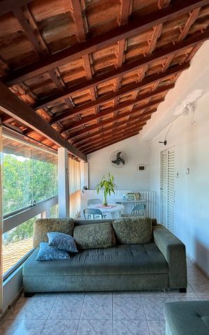 Casa à venda com 283m², 4 quartos e 4 vagasSala/Sacada