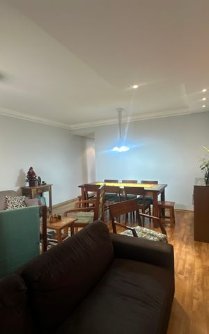 Apartamento à venda com 79m², 2 quartos e 1 vaga Apartamento à venda com 79m², 2 quartos e 1 vagaSala