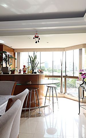 Apartamento à venda com 138m², 3 quartos e 2 vagasSala