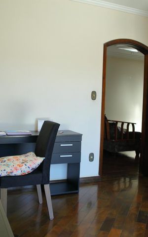 Casa à venda com 241m², 4 quartos e 4 vagasQuarto 2 