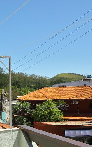 Casa à venda com 241m², 4 quartos e 4 vagasVaranda Quarto 2 e 3 