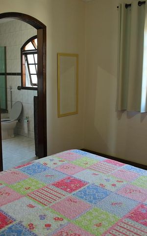 Casa à venda com 241m², 4 quartos e 4 vagasSuíte 