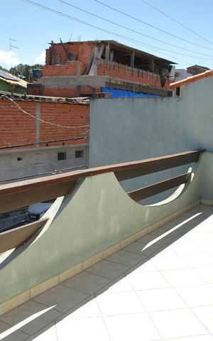 Casa à venda com 241m², 4 quartos e 4 vagasVaranda Quarto 2 e 3 
