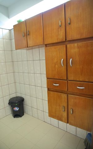 Casa à venda com 241m², 4 quartos e 4 vagasÁrea de Serviço