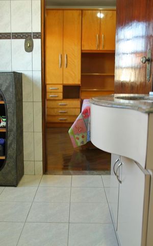 Casa à venda com 241m², 4 quartos e 4 vagasBanheiro da Suíte 