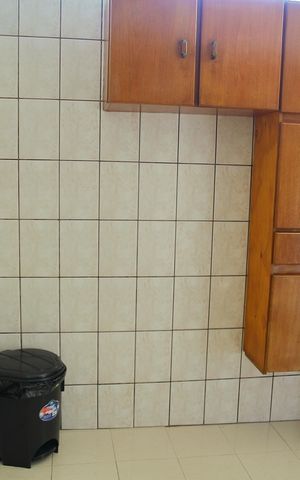 Casa à venda com 241m², 4 quartos e 4 vagasÁrea de Serviço