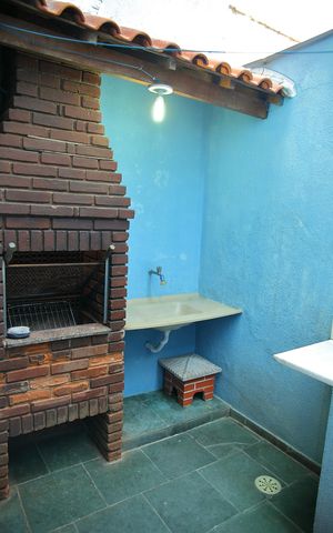 Casa à venda com 241m², 4 quartos e 4 vagasÁrea de convivência -Churrasco 