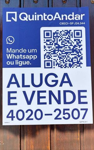 Casa à venda com 241m², 4 quartos e 4 vagas Casa à venda com 241m², 4 quartos e 4 vagasCodido QR