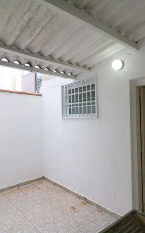 Casa à venda com 143m², 3 quartos e 2 vagas Casa à venda com 143m², 3 quartos e 2 vagasÁrea de Serviço