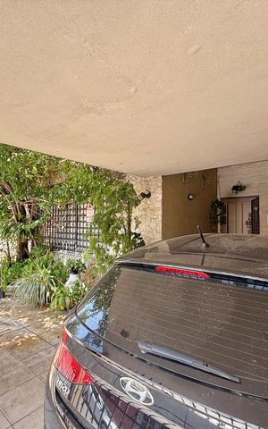 Casa para alugar com 188m², 3 quartos e 2 vagas Casa para alugar com 188m², 3 quartos e 2 vagasGaragem