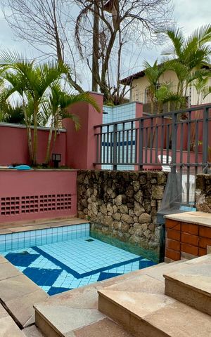 Apartamento à venda com 92m², 2 quartos e 3 vagas Apartamento à venda com 92m², 2 quartos e 3 vagasPiscina
