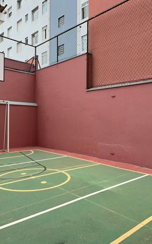 Apartamento à venda com 92m², 2 quartos e 3 vagas Apartamento à venda com 92m², 2 quartos e 3 vagasQuadra