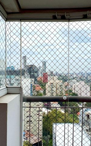 Apartamento à venda com 92m², 2 quartos e 3 vagas Apartamento à venda com 92m², 2 quartos e 3 vagasVaranda