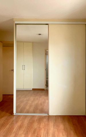 Apartamento à venda com 92m², 2 quartos e 3 vagas Apartamento à venda com 92m², 2 quartos e 3 vagasSuite