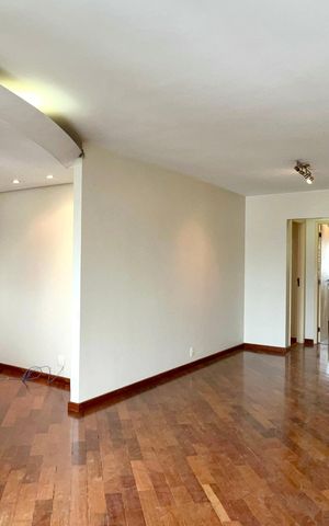 Apartamento à venda com 92m², 2 quartos e 3 vagas Apartamento à venda com 92m², 2 quartos e 3 vagasSala