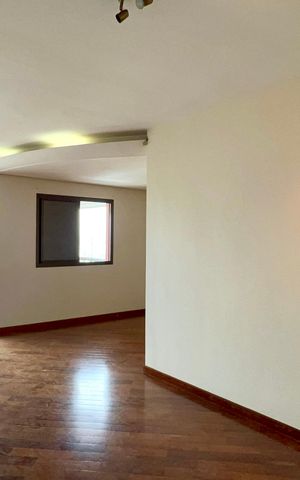 Apartamento à venda com 92m², 2 quartos e 3 vagas Apartamento à venda com 92m², 2 quartos e 3 vagasSala
