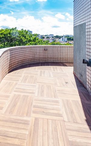 Apartamento à venda com 260m², 4 quartos e 2 vagasCobertura