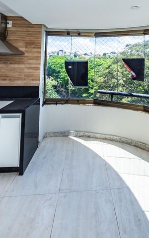 Apartamento à venda com 260m², 4 quartos e 2 vagasSala