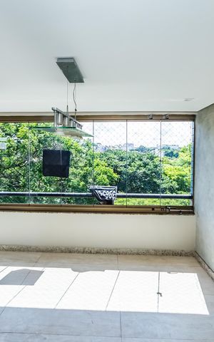 Apartamento à venda com 260m², 4 quartos e 2 vagasSala
