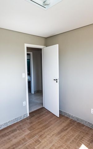Apartamento à venda com 260m², 4 quartos e 2 vagasQuarto 2