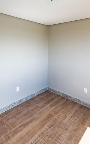 Apartamento à venda com 260m², 4 quartos e 2 vagasQuarto 1