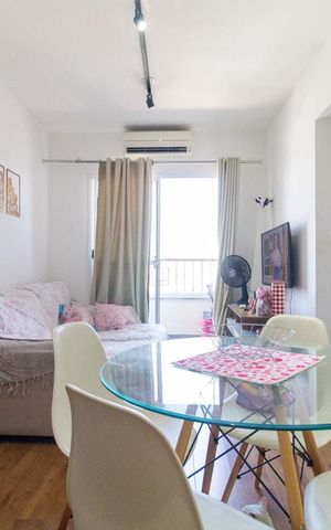 Apartamento à venda com 48m², 2 quartos e 1 vaga Apartamento à venda com 48m², 2 quartos e 1 vagaSala