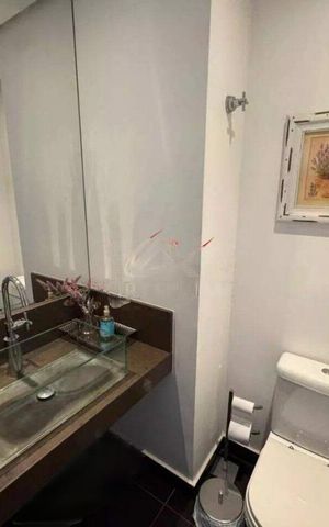 Apartamento à venda com 198m², 3 quartos e 3 vagas