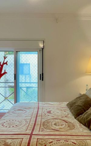 Apartamento à venda com 133m², 3 quartos e 3 vagas Apartamento à venda com 133m², 3 quartos e 3 vagasSuite