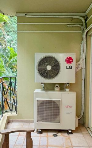 Apartamento à venda com 133m², 3 quartos e 3 vagas Apartamento à venda com 133m², 3 quartos e 3 vagasVaranda