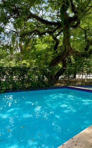 Apartamento à venda com 133m², 3 quartos e 3 vagas Apartamento à venda com 133m², 3 quartos e 3 vagasPiscina