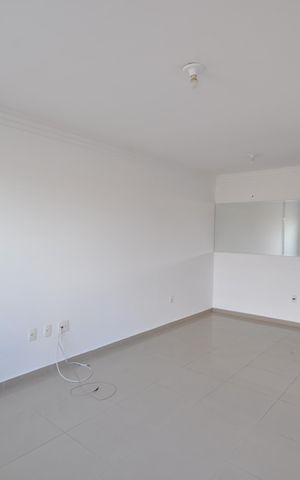 Casa de condomínio à venda com 100m², 2 quartos e 2 vagasSala