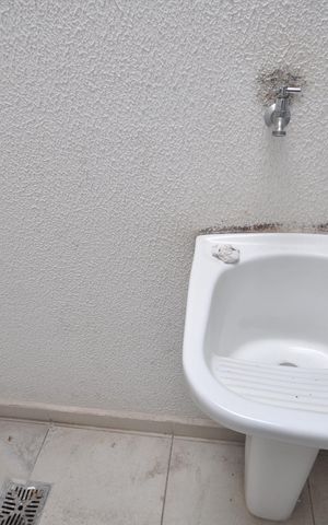 Casa de condomínio à venda com 100m², 2 quartos e 2 vagasÁrea de Serviço