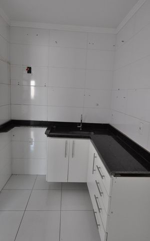 Casa de condomínio à venda com 100m², 2 quartos e 2 vagasCozinha