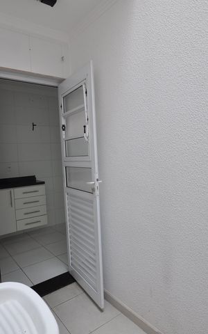 Casa de condomínio à venda com 100m², 2 quartos e 2 vagasÁrea de Serviço