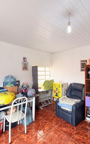 Casa à venda com 93m², 3 quartos e 2 vagasSala