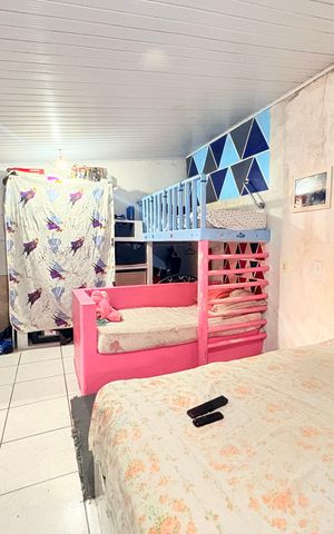 Casa à venda com 93m², 3 quartos e 2 vagasSuíte 