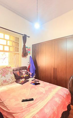 Casa à venda com 93m², 3 quartos e 2 vagasQuarto 2