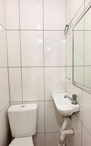 Casa à venda com 93m², 3 quartos e 2 vagasLavabo