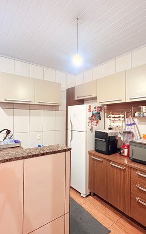 Casa à venda com 93m², 3 quartos e 2 vagasCozinha