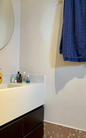Apartamento à venda com 90m², 2 quartos e 2 vagasBanheiro da Suíte 2